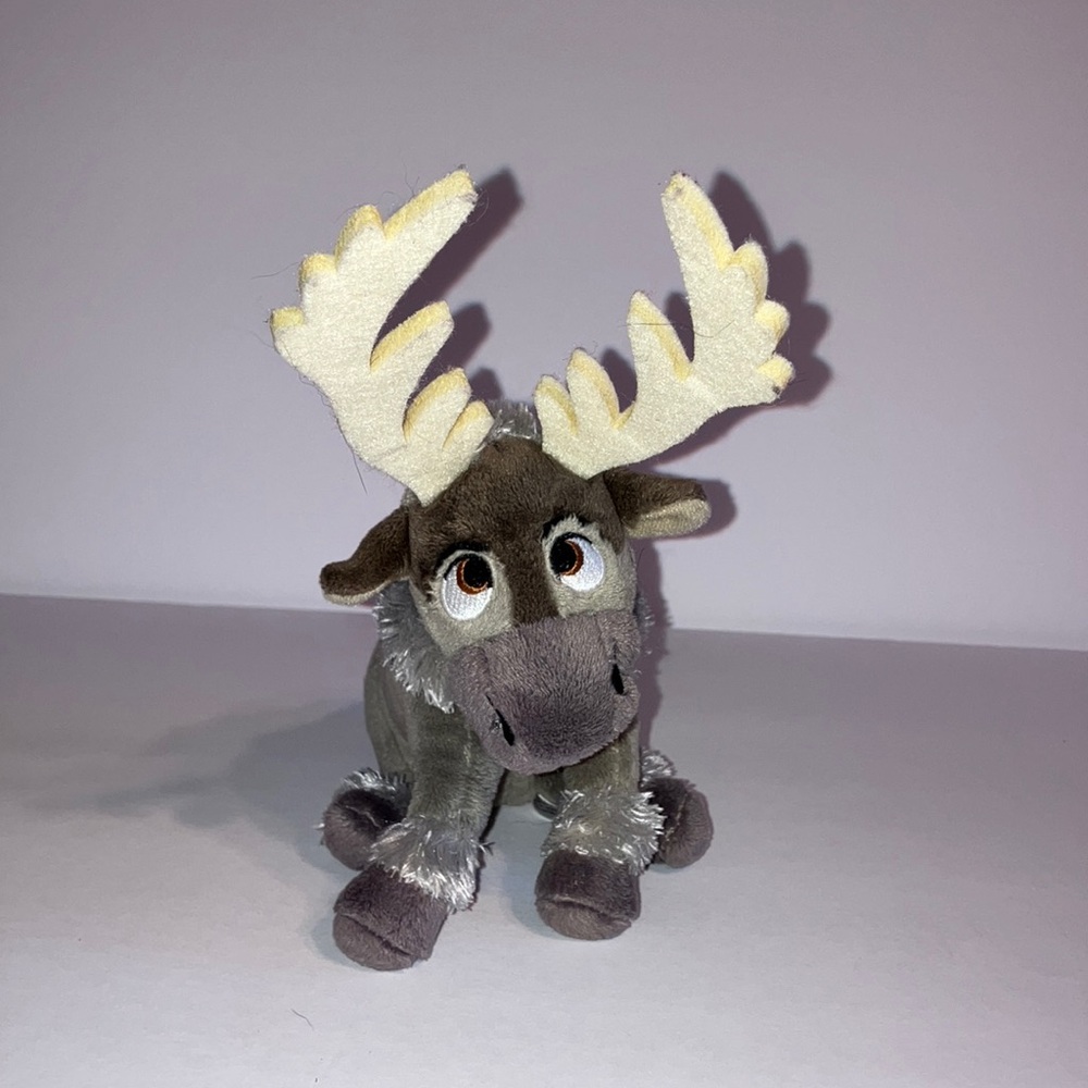 Disney Sven Plush Toy 10”‎